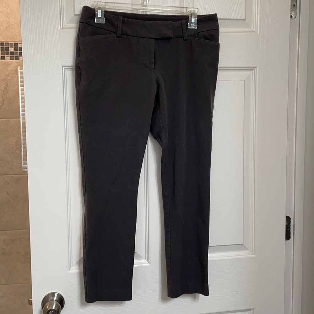 Gray skinny stretch ankle pant